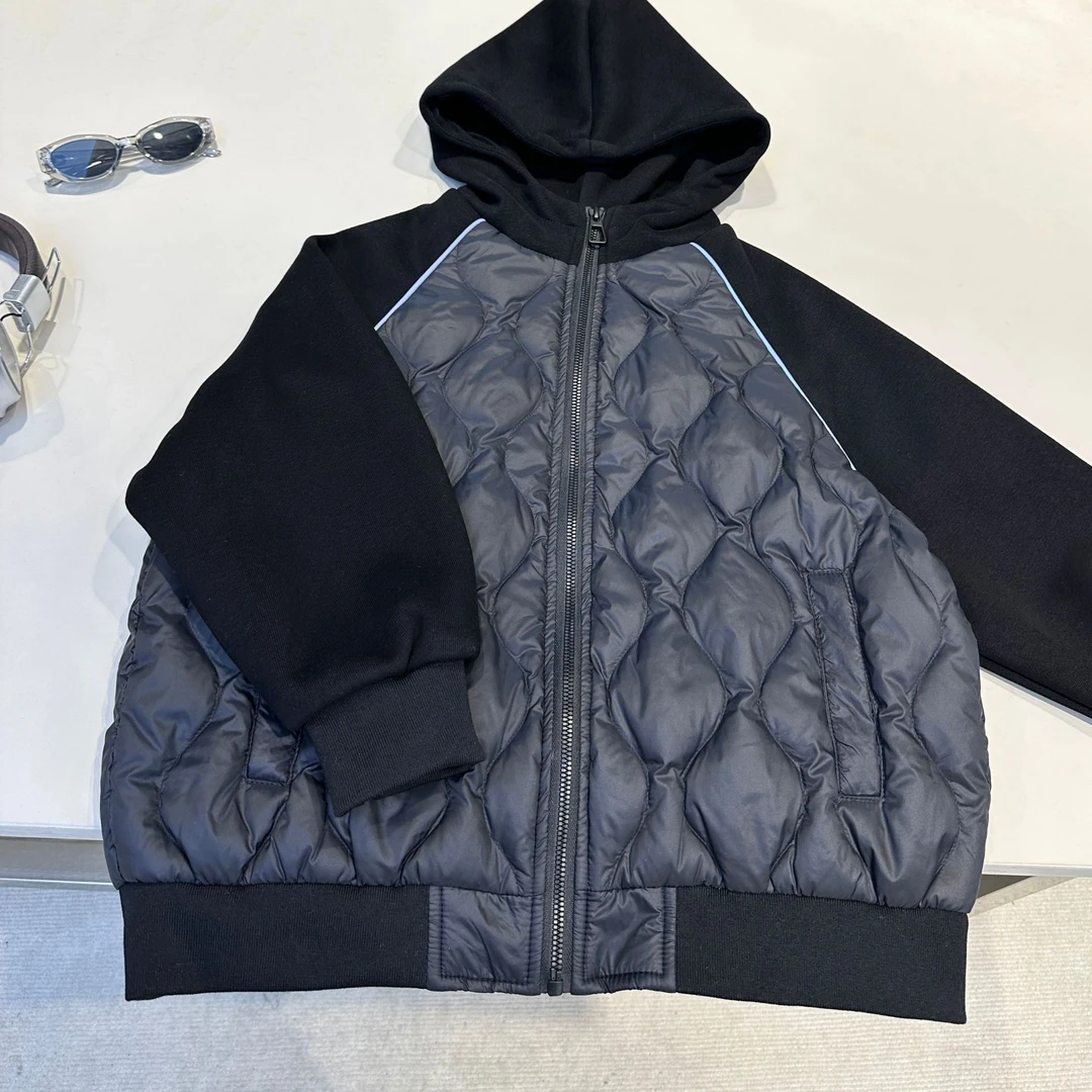 断码清仓 90白鸭绒轻薄羽绒服        9073