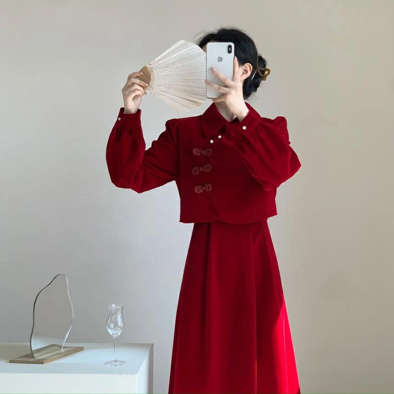 小夕2375秋冬新中式复古丝绒假两件订婚连衣裙国风红色回门礼服裙