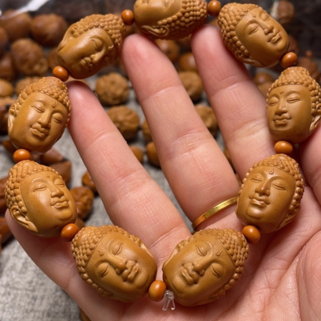 【闪购商品】橄榄核雕如来