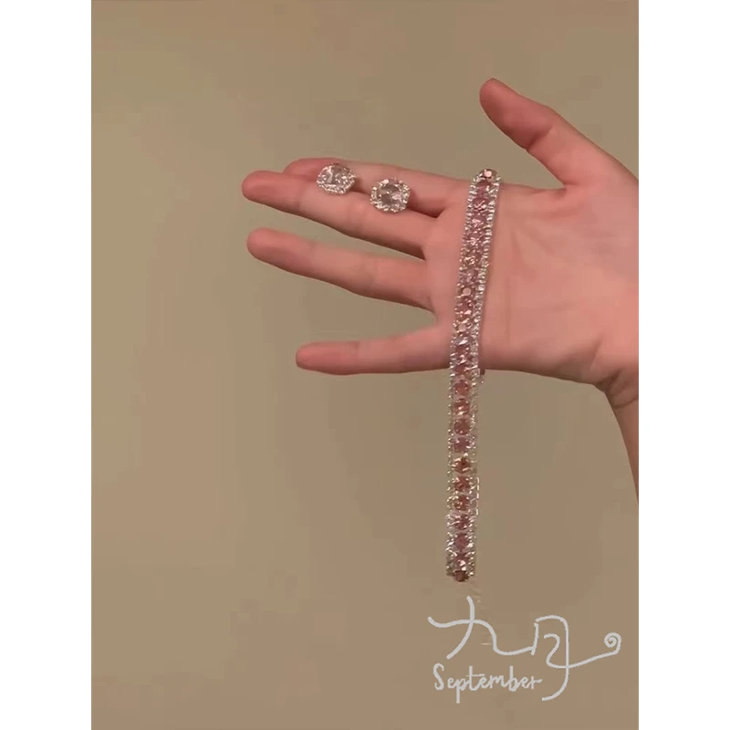 铜合金合成锆石项链 超闪满钻粉色锆石项链女小众高级感锁骨链潮