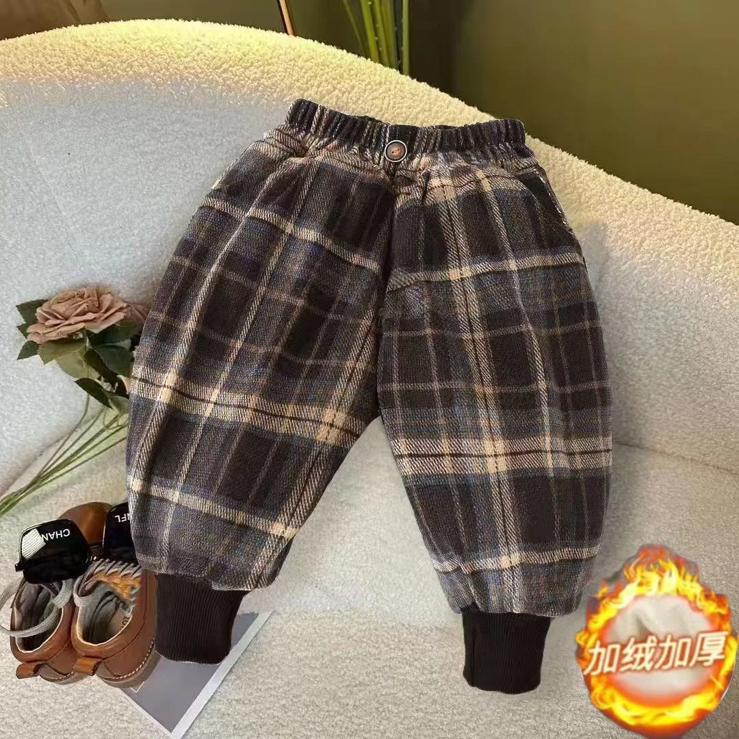 男女儿童加绒裤子秋冬款2024儿童加厚休闲裤格子裤宝宝一体绒长裤