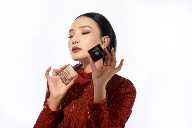 TSTNX 邅联特妆粉底液（520自然色）