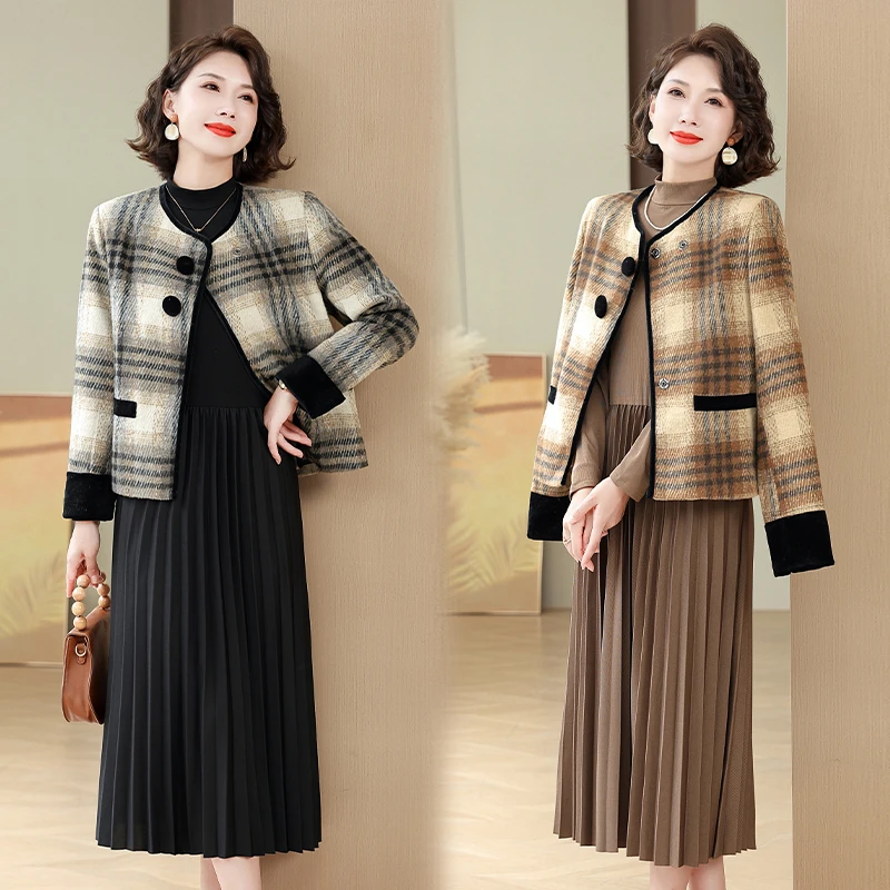 Y933加厚秋冬新款格子毛呢外套时尚气质长袖连衣裙真两件套装套装