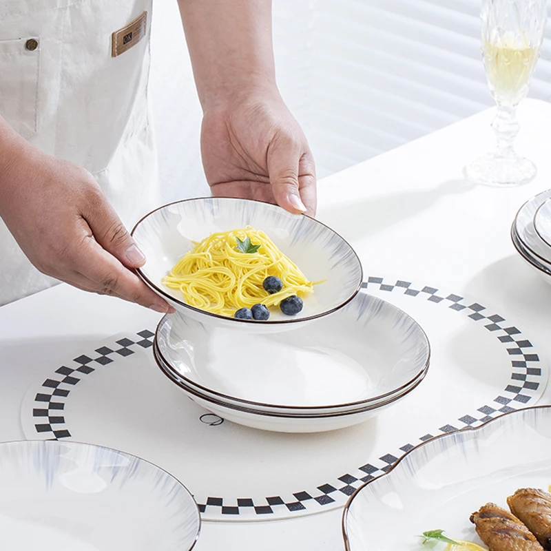 8英寸创意2024新款单个装盘子菜盘家用日式餐具陶瓷圆形碟子个人