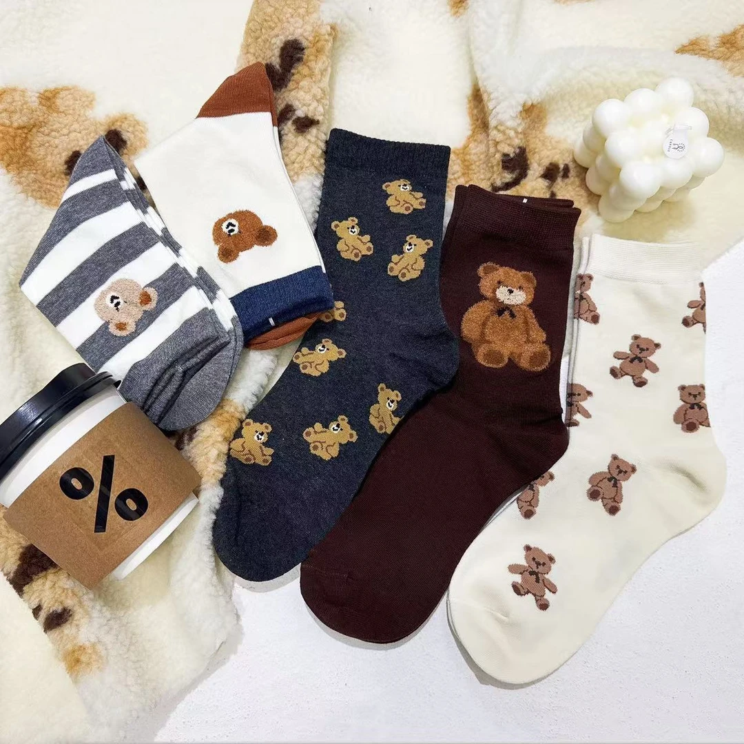 女士精梳棉卡通小熊手工对目无骨中筒袜五双装