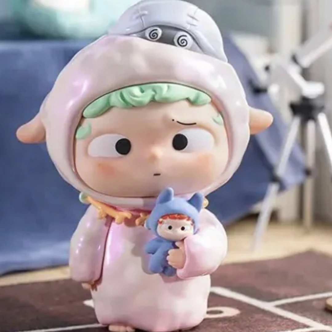 灰仔拍拍明盒百元以上潮玩笔袋