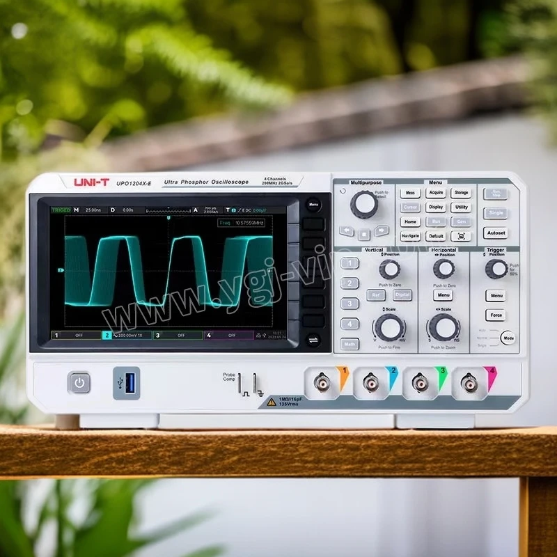 优利德UPO1204X-E数字示波器 四通道 200M 28Mpts深度