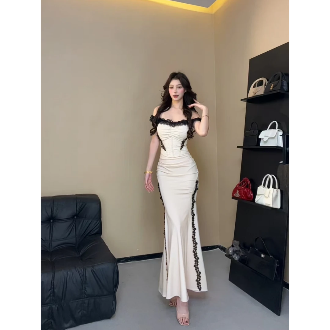 小莹日记【麦麦黑茶】法式复古性感气质蕾丝杏色连衣裙SZYHZ403895