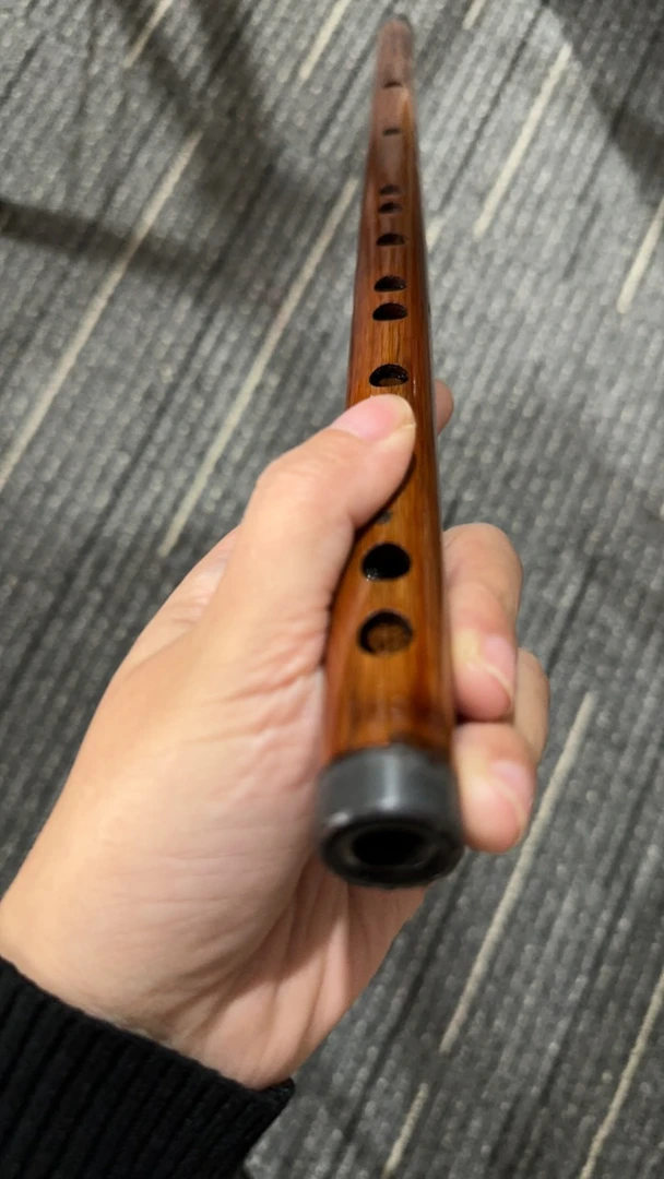 瑕疵款调门不全F调素笛子