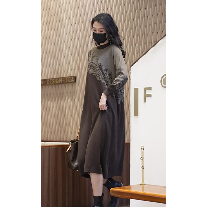 3075#时尚减龄连衣裙秋冬新款妈妈气质显瘦配大衣打底加厚针织裙
