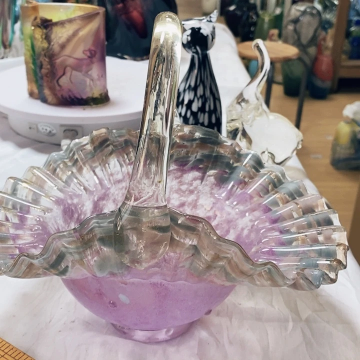 花瓶高21厘米口21厘米