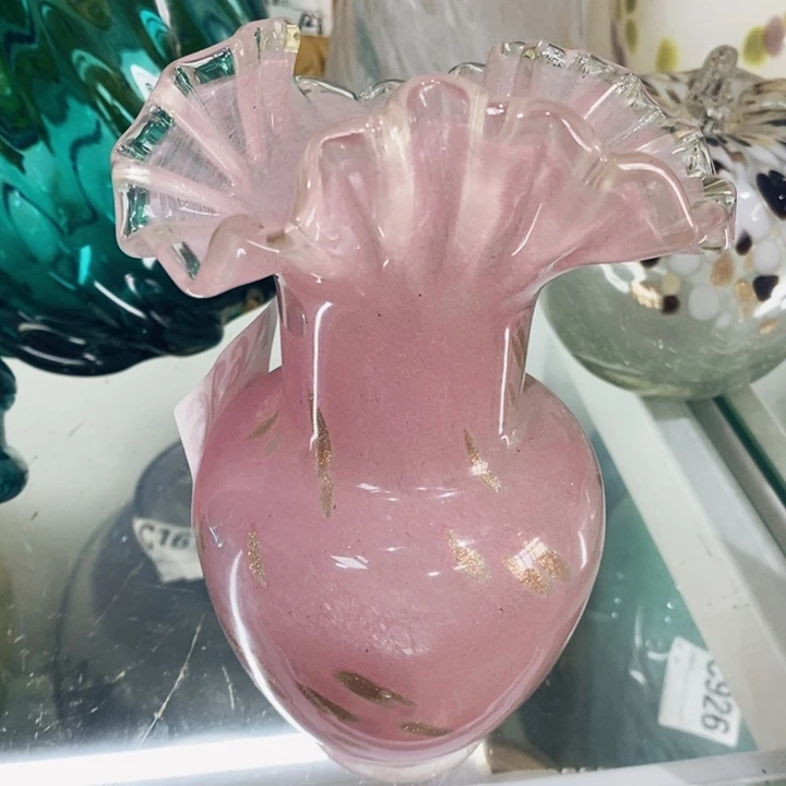 花瓶高18厘米口径4厘米