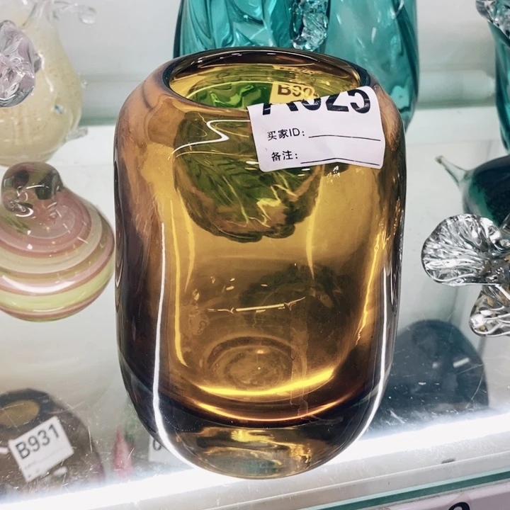 花瓶高16厘米口7厘米