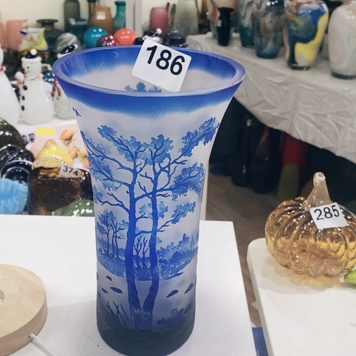 花瓶高22厘米口12厘米