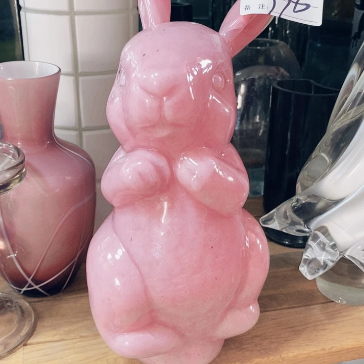 花瓶高26厘米宽11厘米