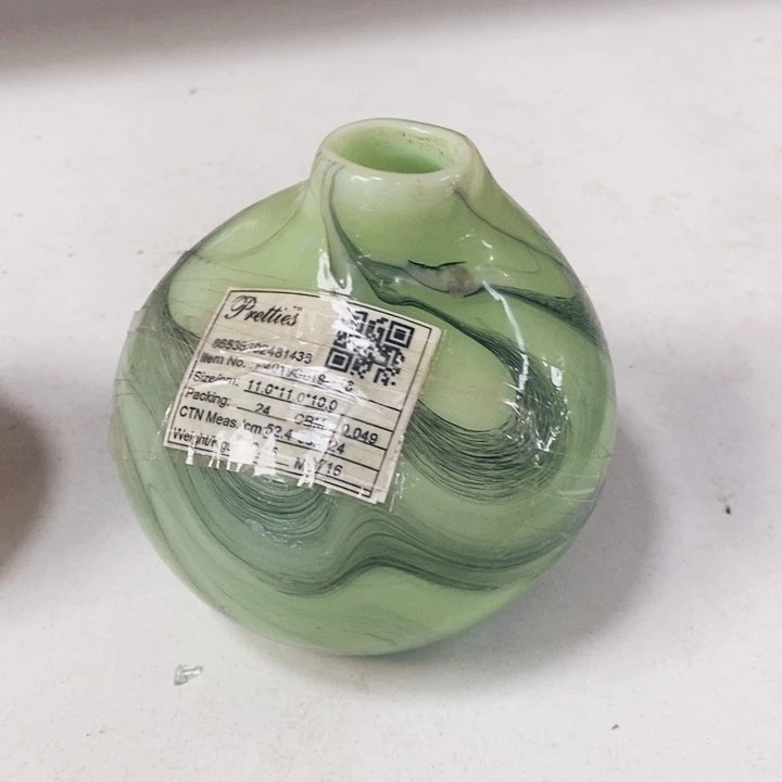 花瓶高9厘米口2厘米