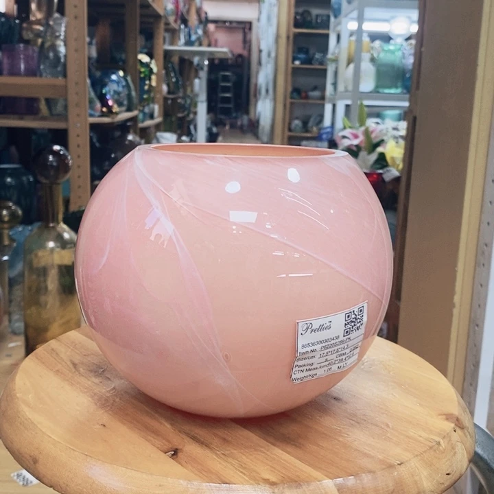 花瓶高14厘米口10厘米