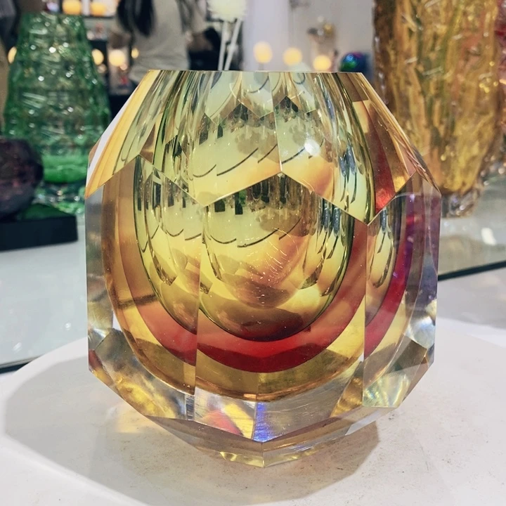 花瓶高13厘米口4厘米