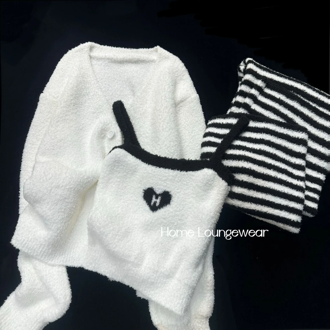 小香风新款睡衣女秋冬加绒加厚半边绒三件套海岛绒时尚百搭家居服