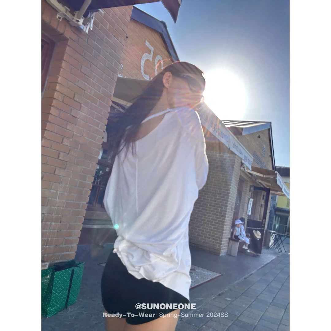 SUNONEONE H0463C 前后两穿长袖防晒T恤女秋V领宽松显瘦打底上衣
