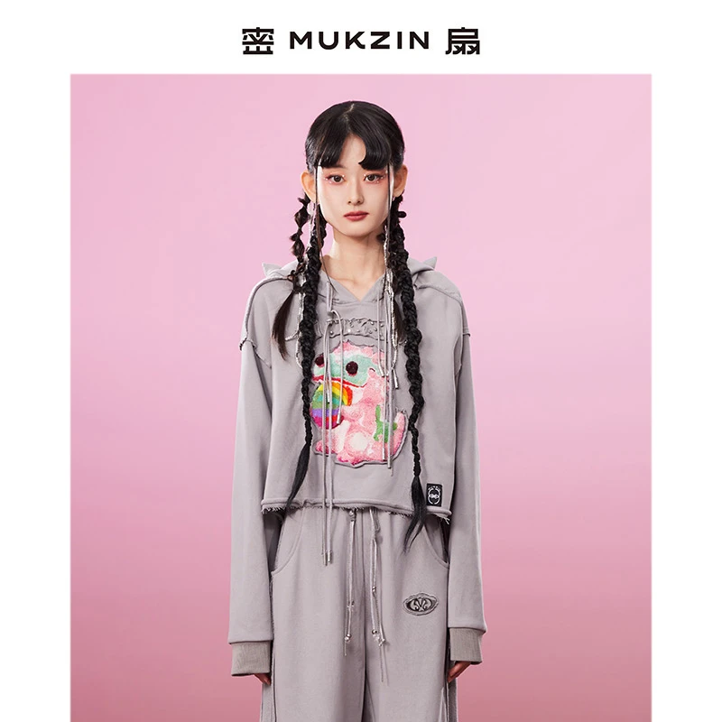 【主理人专属】游龙戏凤灰色运动风上衣M234A05005201