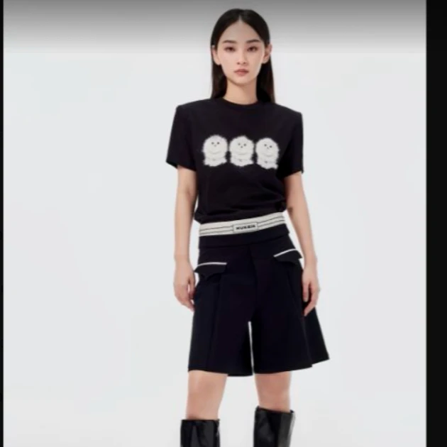 密扇2024夏狸尨梦华录黑色短袖T恤M24BA02007001