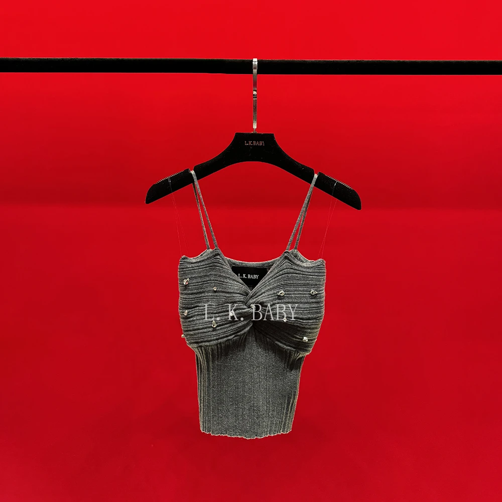 【L.K.BABY】梦中蝴蝶 法式重工百搭镶钻蝴蝶秋冬针织吊带背心上衣