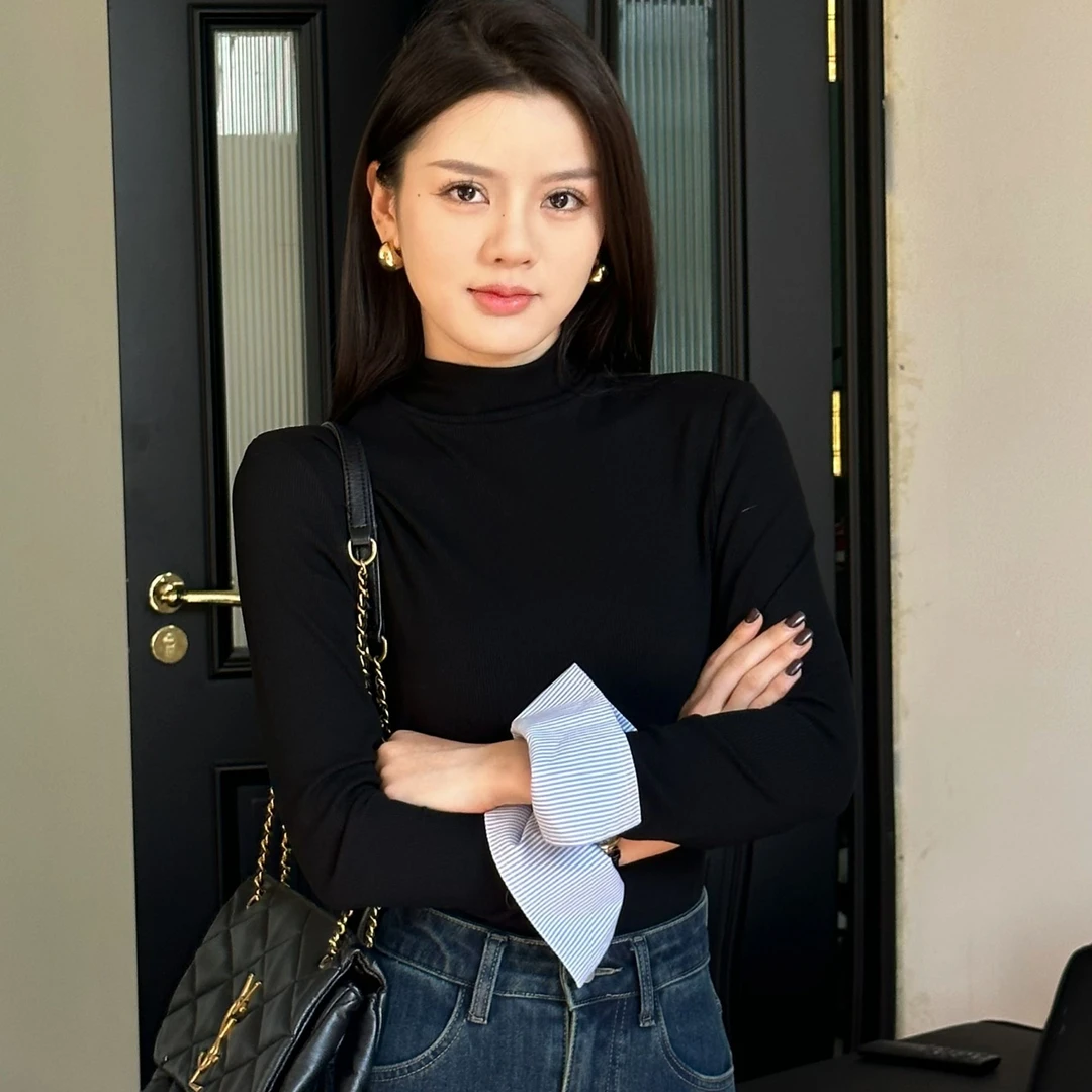 【大富】“百搭”半高领条纹上衣显瘦遮肉