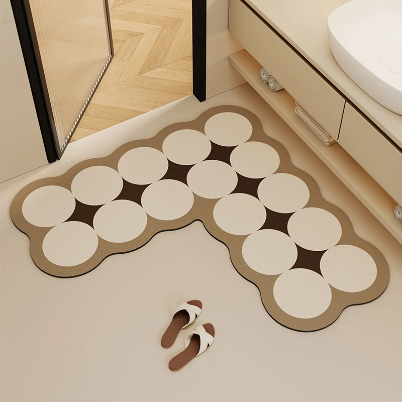 奶油风高级感浴室地垫L型一体卫生间进门踩脚垫吸水防滑可擦免洗