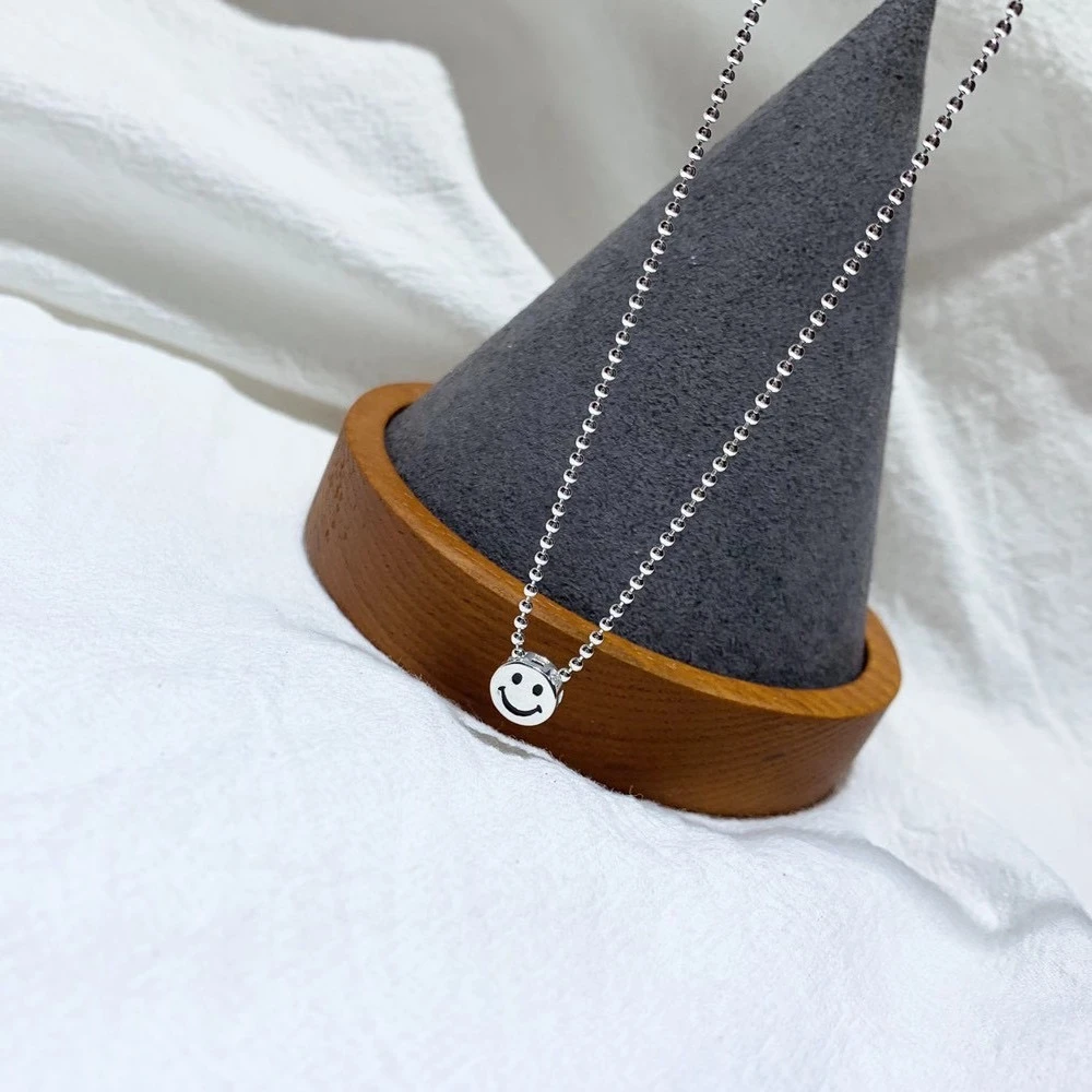 坠链均925银 纯银圆珠链笑脸项链轻奢气质珠子笑脸项链简约小众款