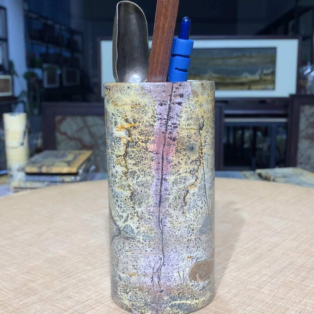 香樟木，广西国画石摆件