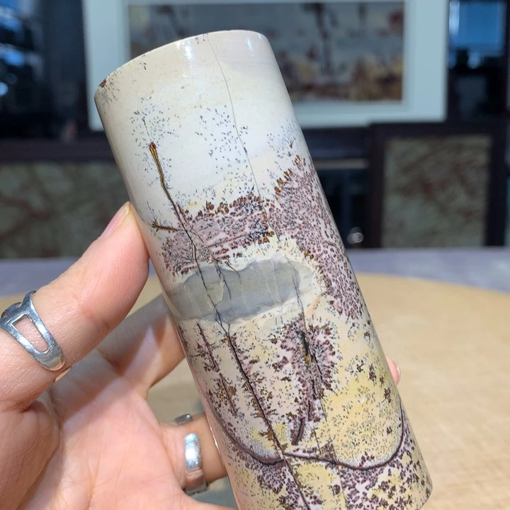 香樟木，广西国画石摆件