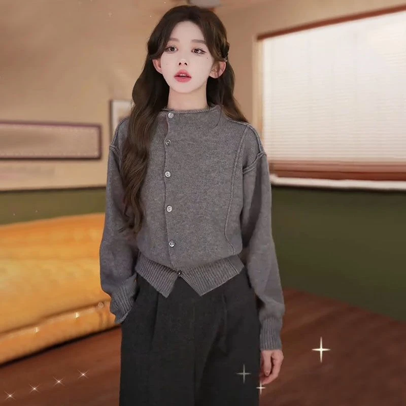 秋冬爆款别致设计感个性立领毛衣韩系潮流气质小个子松弛感针织衫