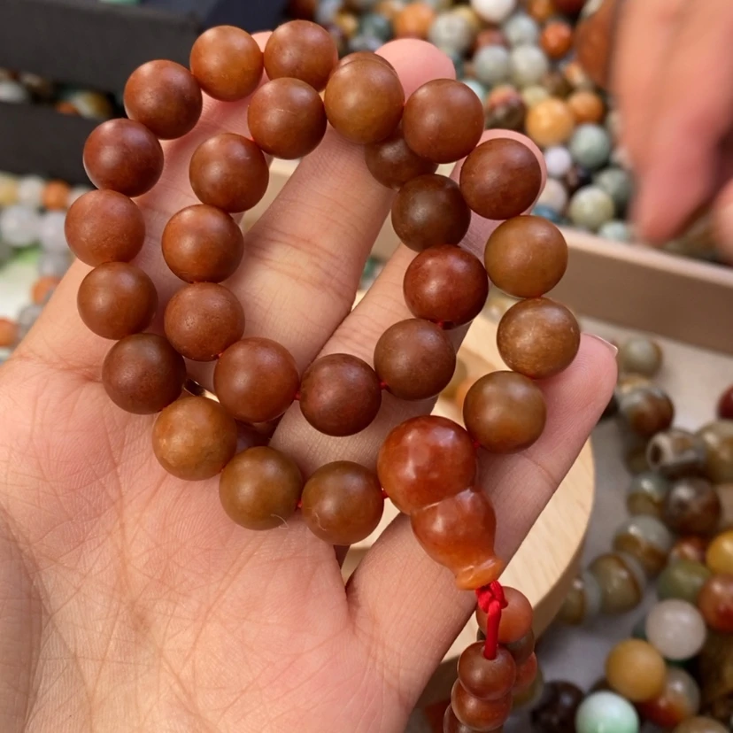 【闪购商品】翡翠珠子未镶嵌云**