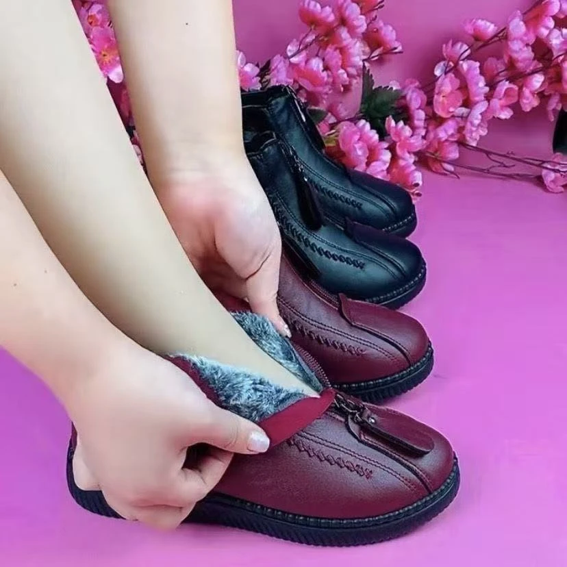 新款冬季老北京棉靴老太太保暖鞋防滑软底中老年人平底妈妈鞋短靴