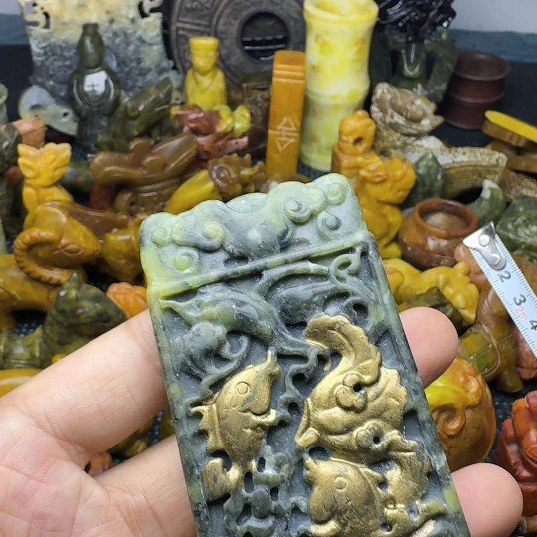 白玉菩提吊坠。。82