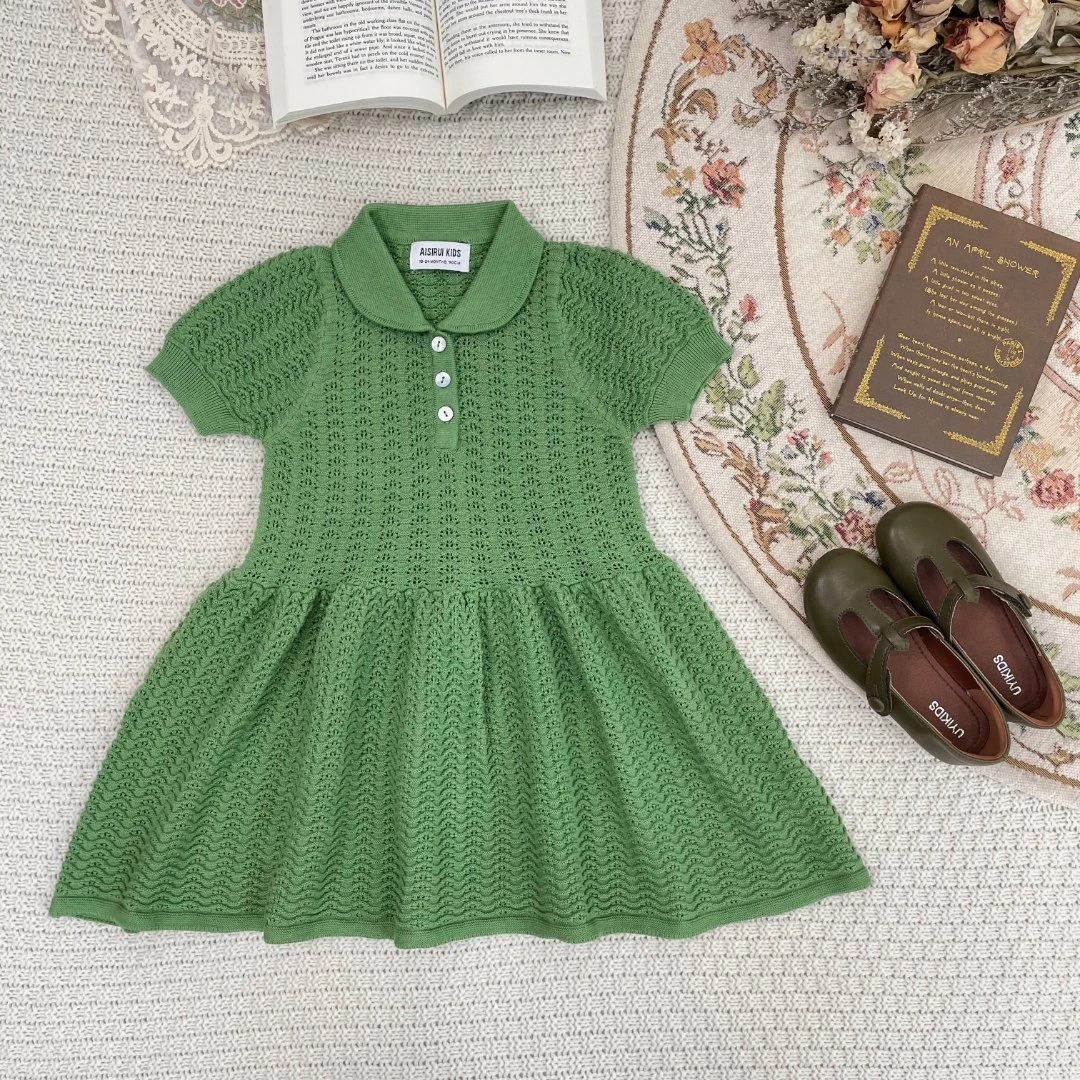 2024年夏季新品系列中小女童针织棉镂空翻领连衣裙