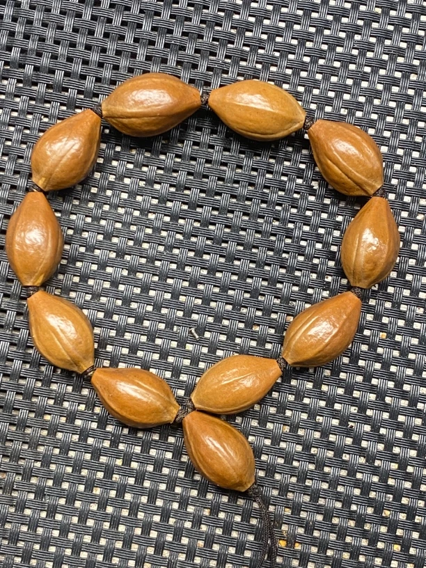 橄榄核原皮红料尺寸1.56