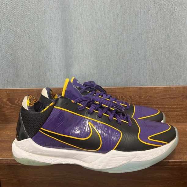 Nike Zoom Kobe 5 Protro "Lakers" 湖人/42码85新/无盒/公价3000