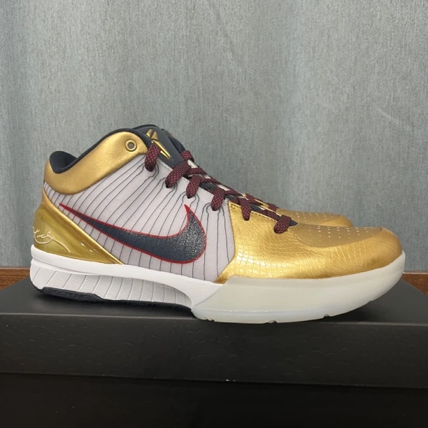 NIKE KOBE IV PROTRO科比4复刻白金43码全新原盒