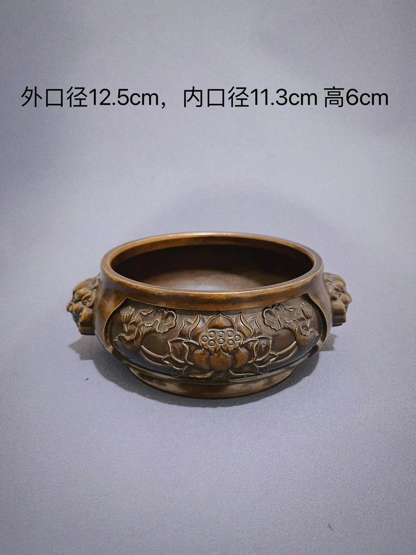 铜器摆件平底双狮头荷花炉