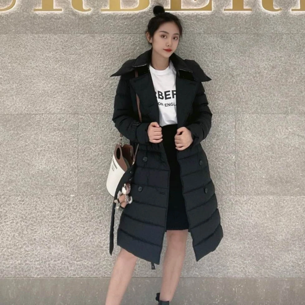 全新未使用 BURBERRY/博柏利 TP019040/双排扣连帽羽绒大衣