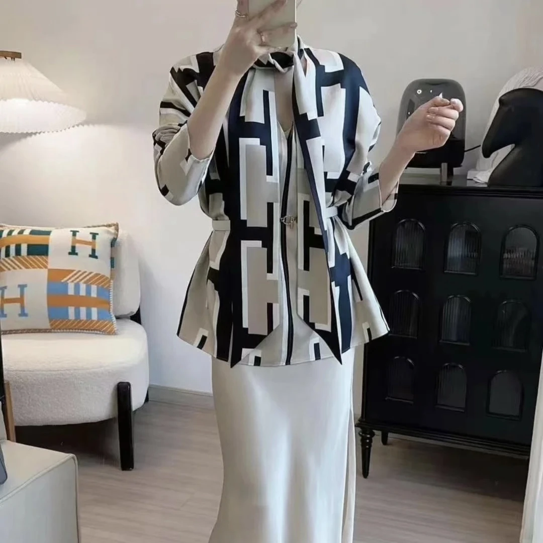 99新 Hermes/爱马仕 积分-100/P234449095/爱马仕衬衫 36码