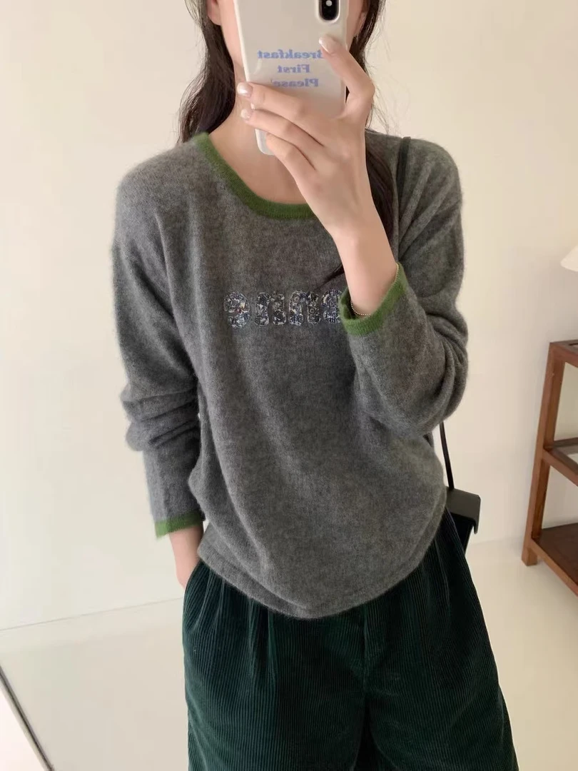 七言家  深灰青瓷字母套头毛衣1