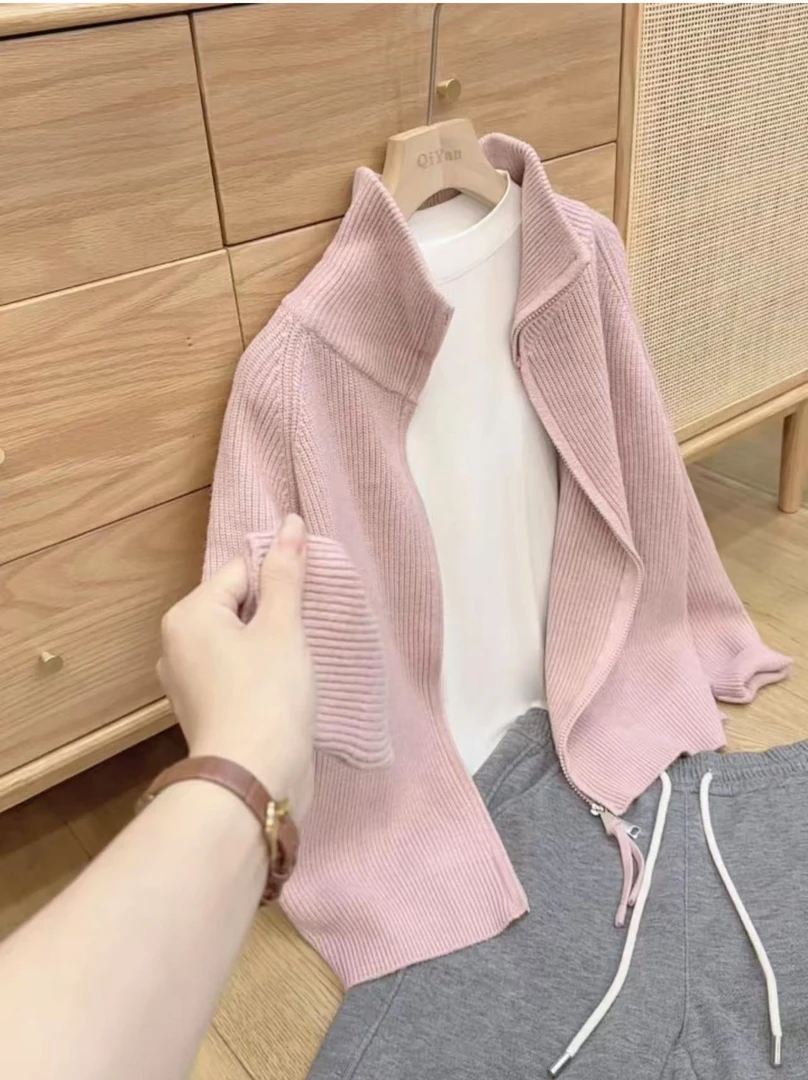 七言家贝儿粉拉链可翻领软糯开衫毛衣@