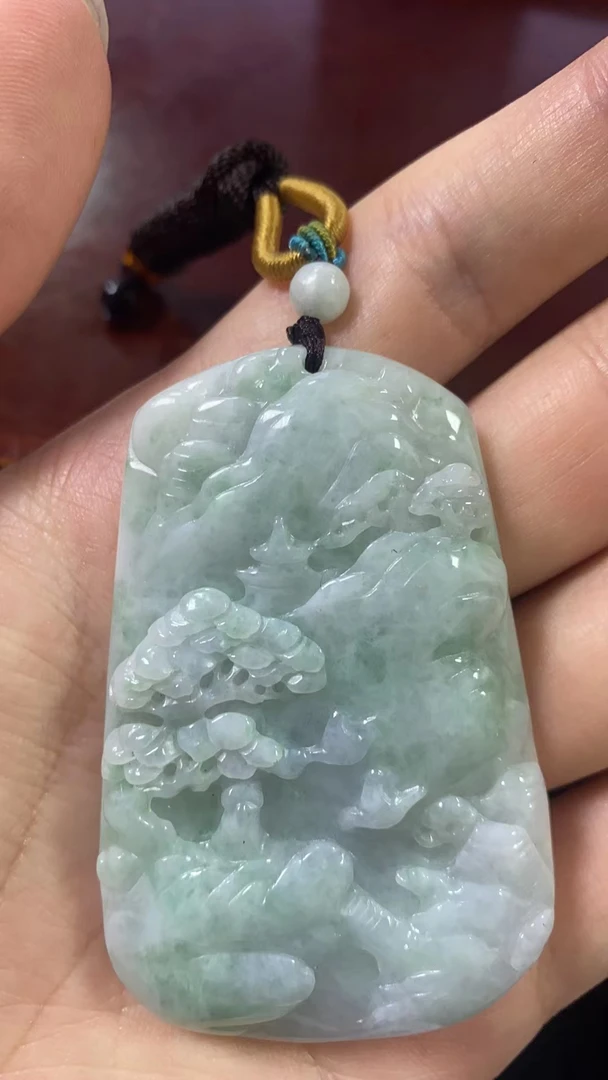 a56缅甸翡翠a挂件