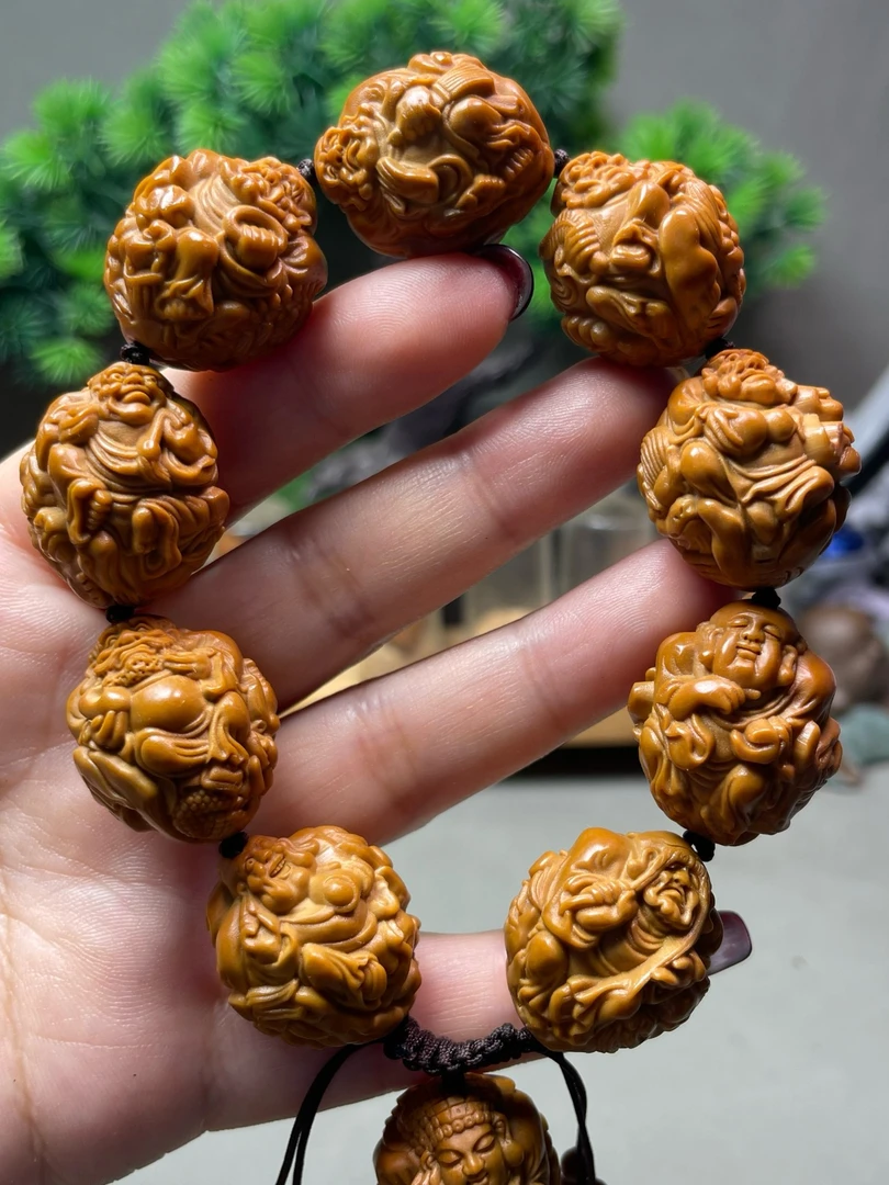 2.1十八罗汉整身骑兽双面十八罗汉精品橄榄核雕文玩手串
