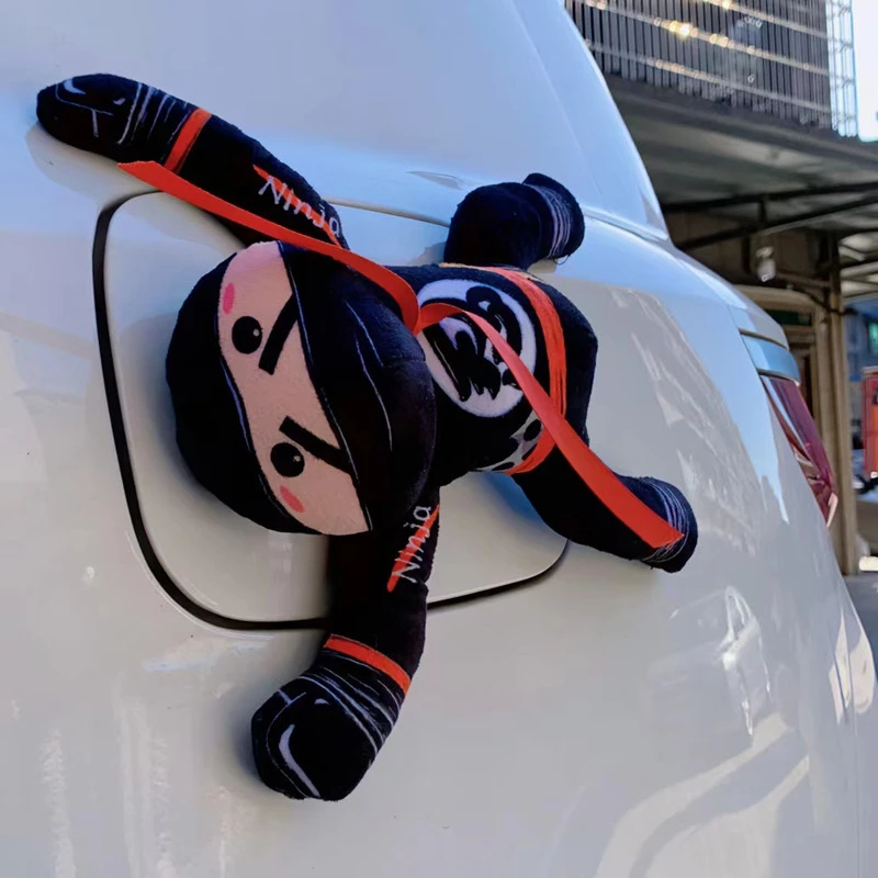 新疆包邮汽车磁吸玩偶蜘蛛侠忍者超人摩托车油箱饰品车贴装饰公仔