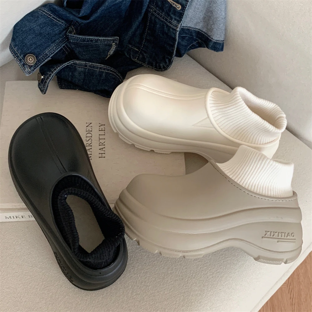 韩版简约纯色百搭防水雪地靴户外休闲防滑防水保暖加绒冬季棉鞋女