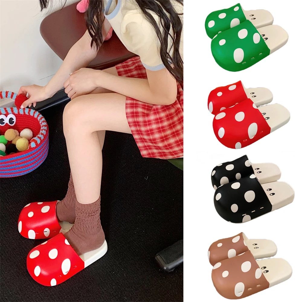 2024新款可爱蘑菇包头拖鞋女夏季室内外穿防滑厚底时尚沙滩凉拖鞋